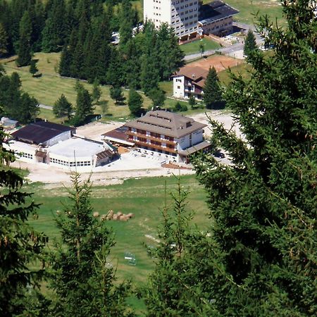 Hotel Cristallo Folgaria Exteriér fotografie